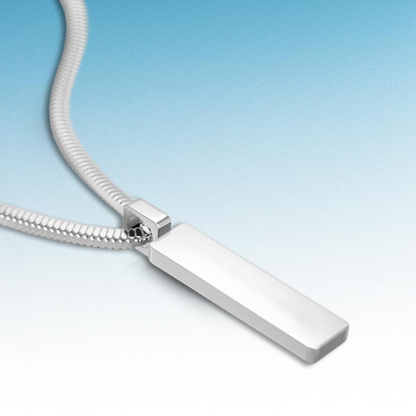 SQUARE PENDANT NECKLACE - A Z Z I U M .