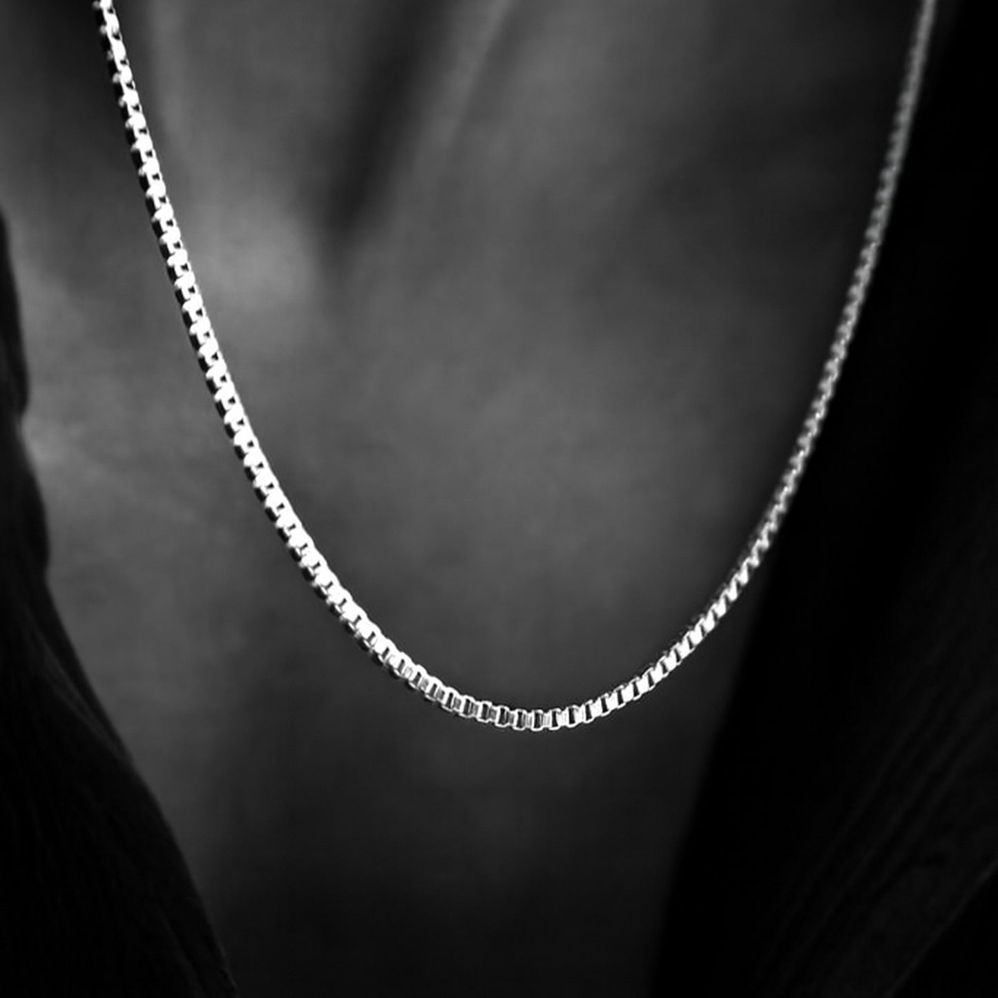 BOX CHAIN NECKLACE - A Z Z I U M .